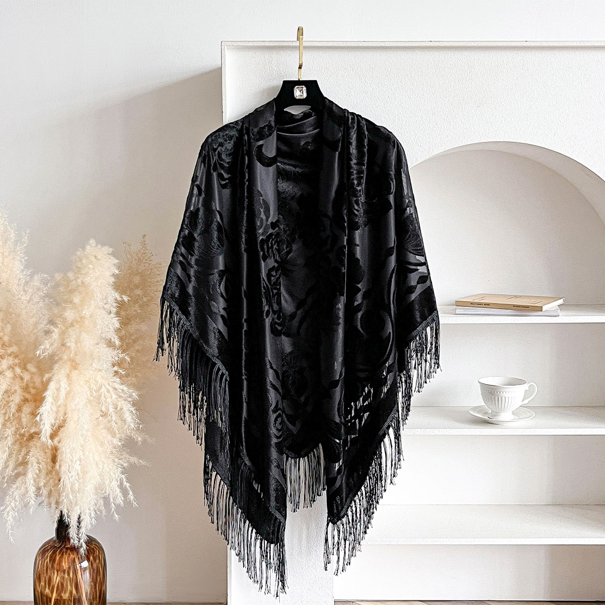 Sciarpa Retrò in Velluto con N - Shawl Wrap Winter recensione e prezzo