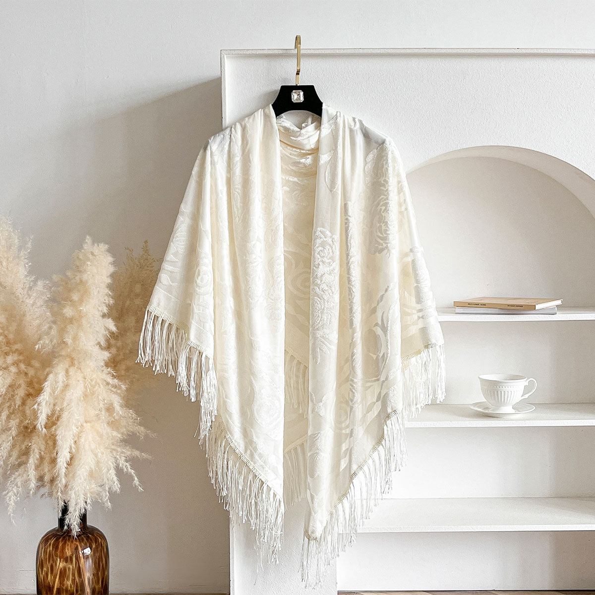 Sciarpa Retrò in Velluto con N - Shawl Wrap Winter recensione e prezzo