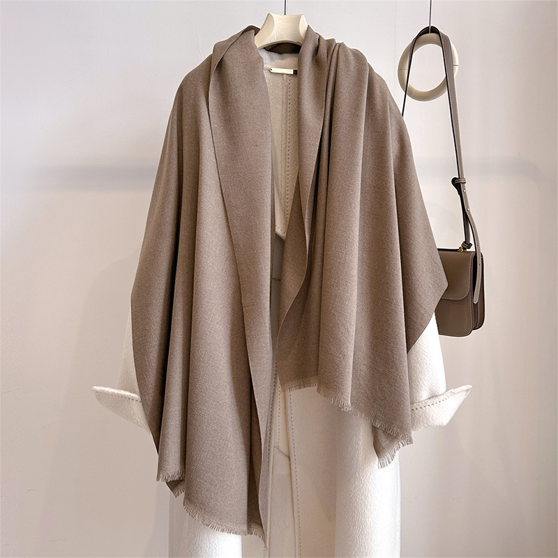 Sciarpa di cashmere invernale  - Shawl Wrap Winter recensione e prezzo